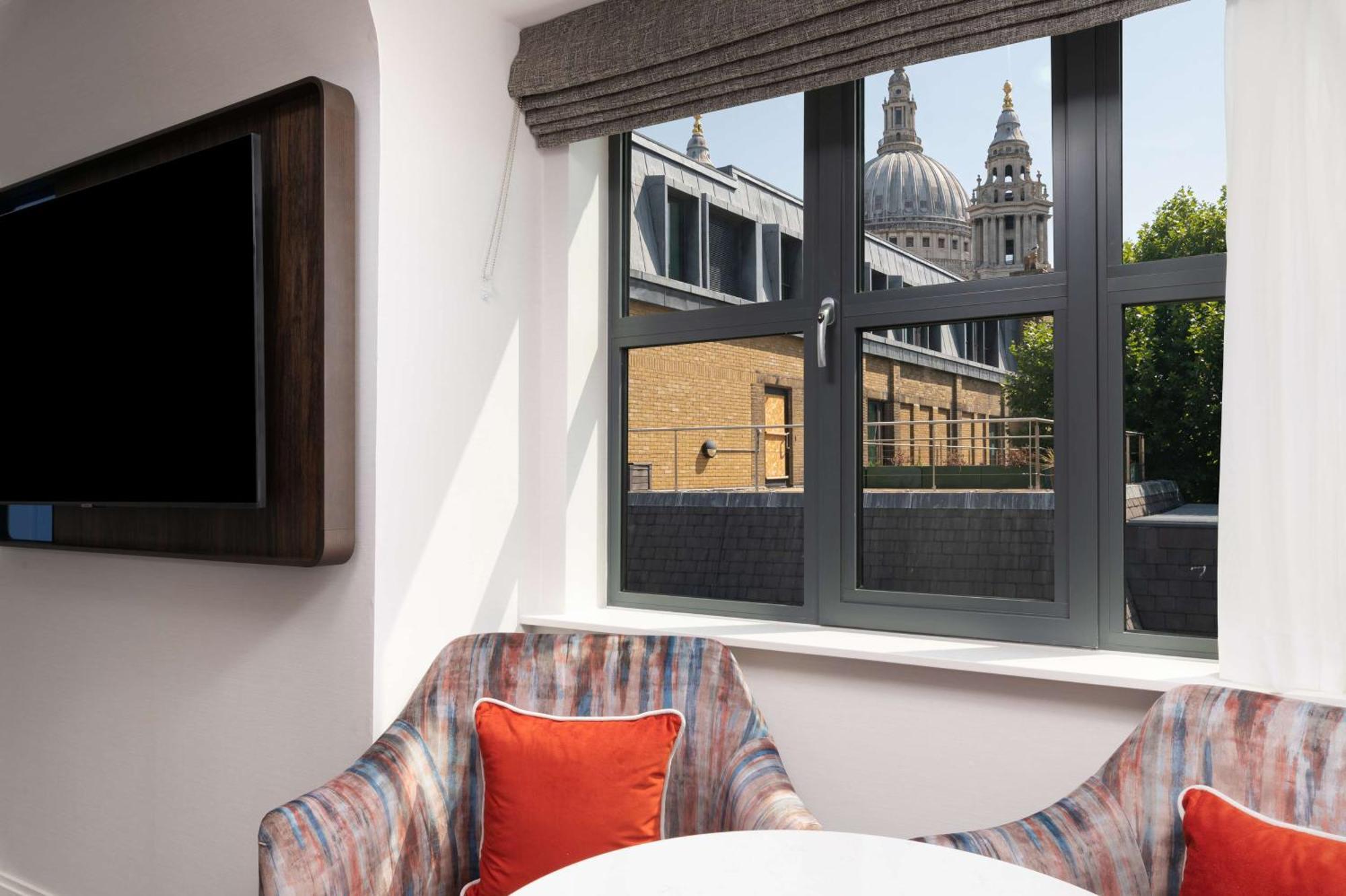 Lost Property St Pauls London, Curio Collection By Hilton ภายนอก รูปภาพ