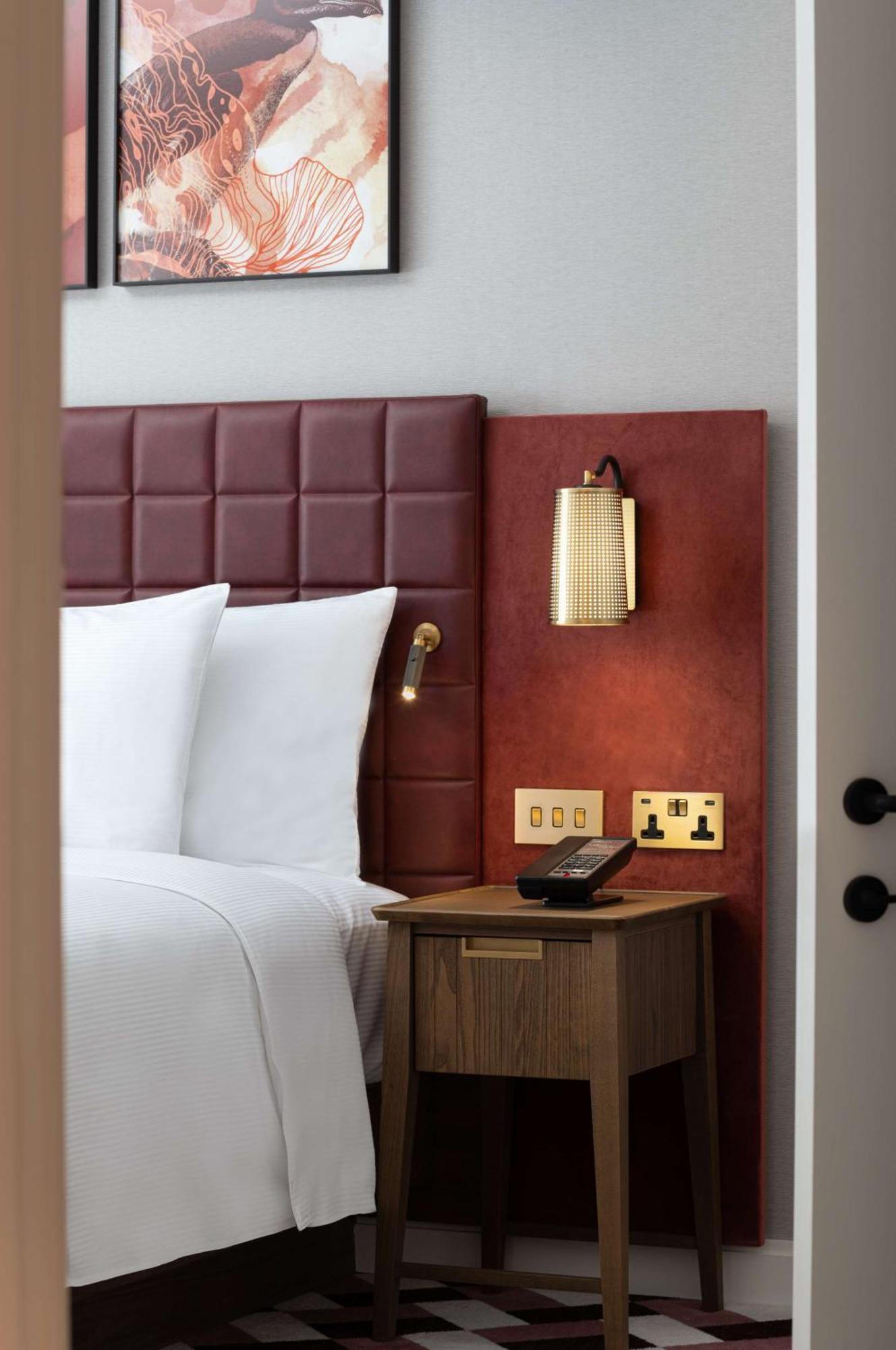Lost Property St Pauls London, Curio Collection By Hilton ภายนอก รูปภาพ