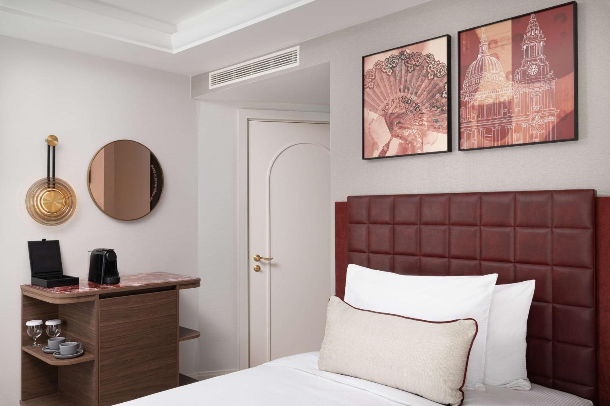 Lost Property St Pauls London, Curio Collection By Hilton ภายนอก รูปภาพ